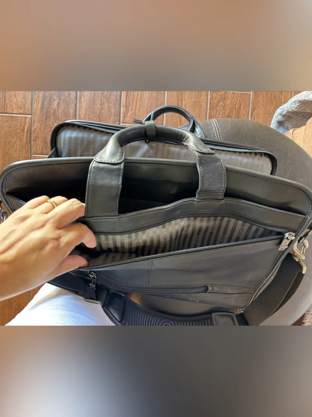 Tumi Black Leather Laptop Briefcase with Shoulder Strap